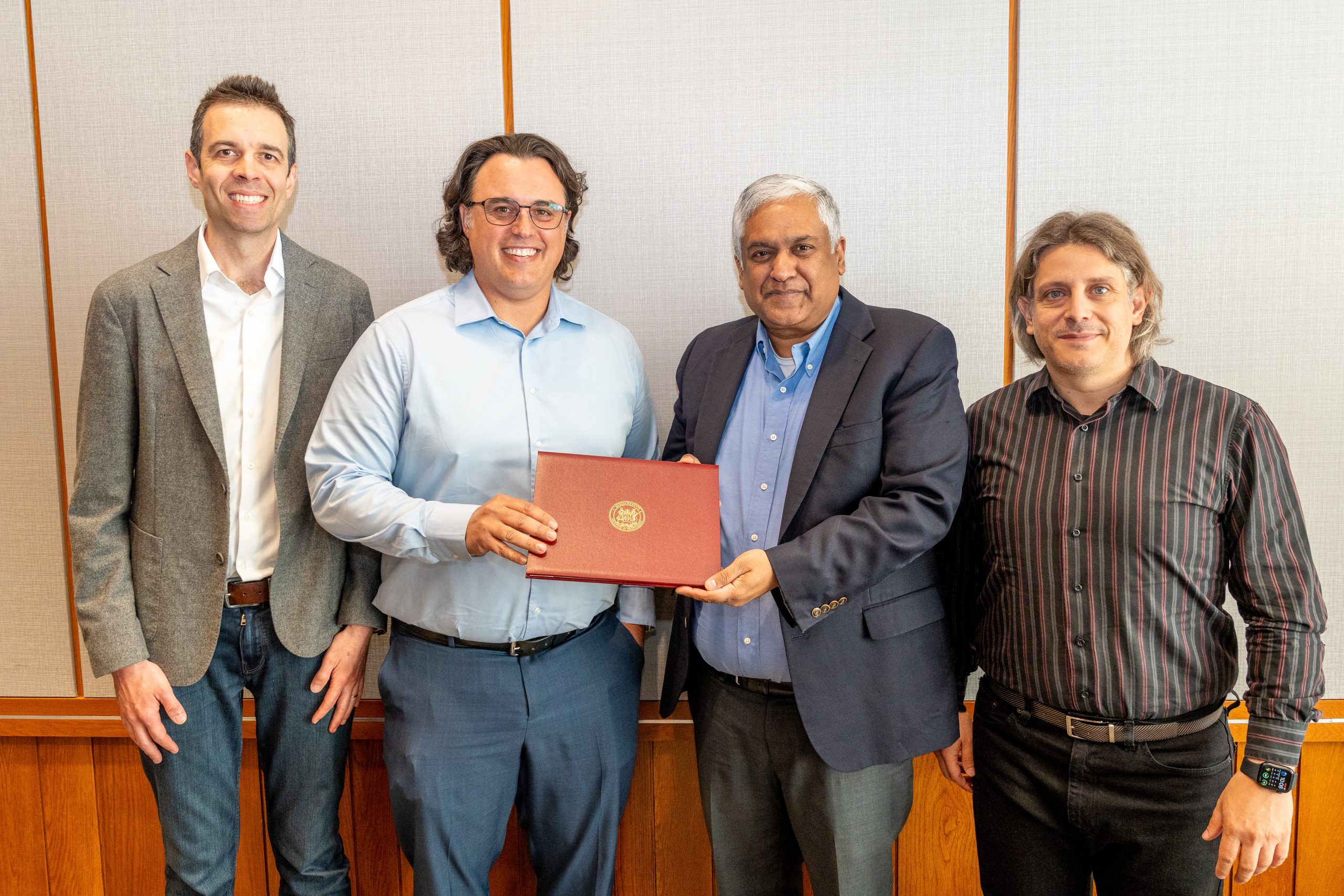 Amos Winter receives 2025 Bose Award for Excellence in Teaching